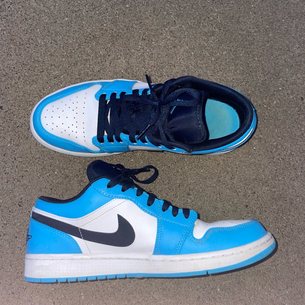 NIKE Air Jordan 1 Low ‘UNC’